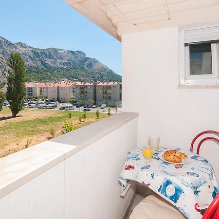 Apartment Luna Omis Exterior photo